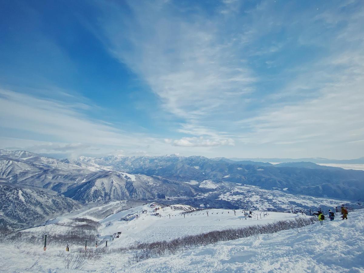 Apricot Pension 白马村 外观 照片